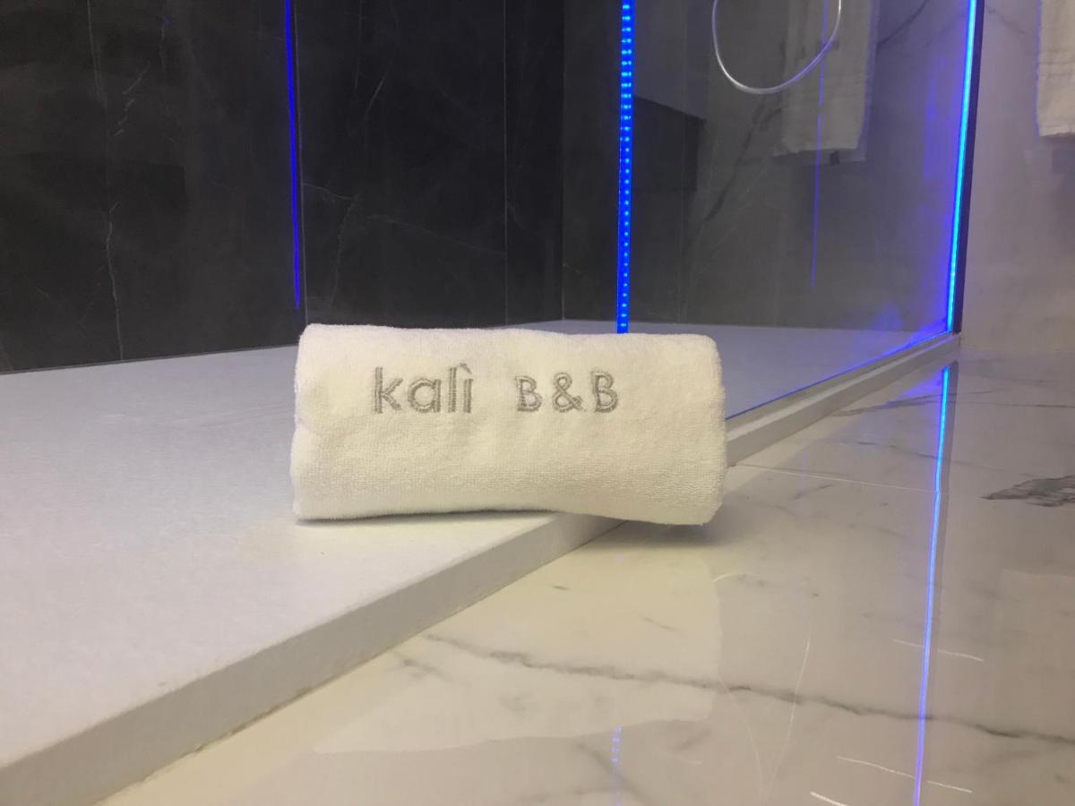 Kalì B&B Bari Bagian luar foto